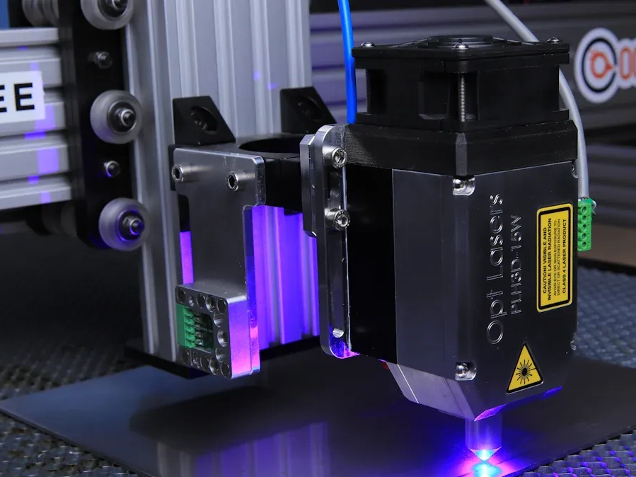 Why CNC Machines Are Perfect for Signs